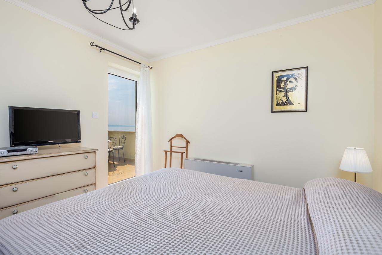 רייקה Apartments Villa Nora מראה חיצוני תמונה