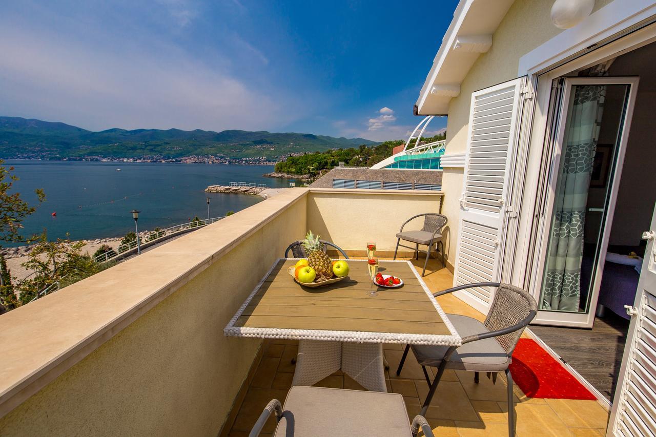 רייקה Apartments Villa Nora מראה חיצוני תמונה