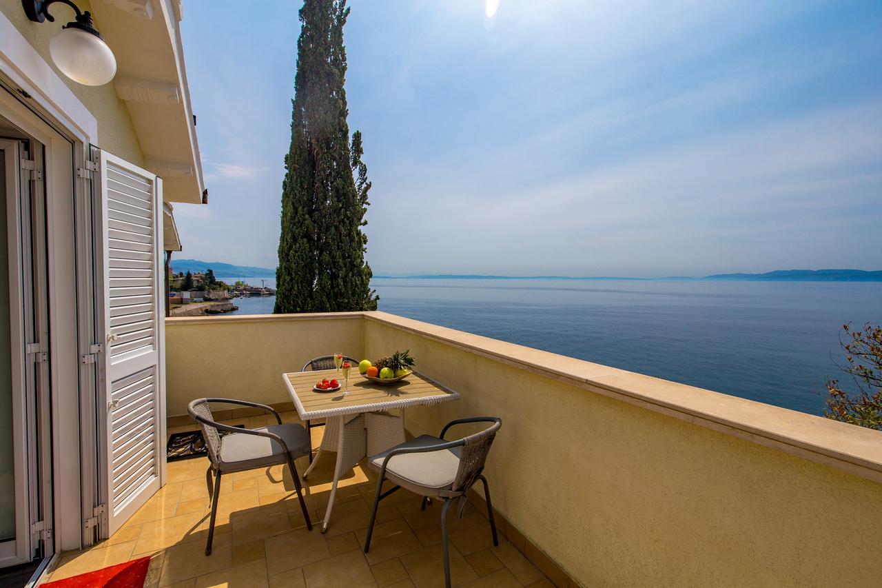 רייקה Apartments Villa Nora מראה חיצוני תמונה