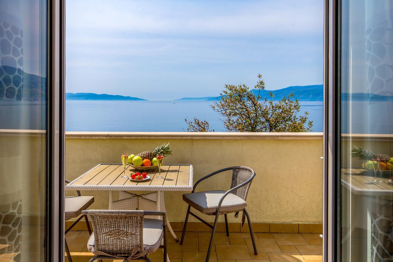 רייקה Apartments Villa Nora מראה חיצוני תמונה