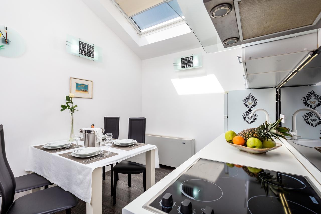 רייקה Apartments Villa Nora מראה חיצוני תמונה