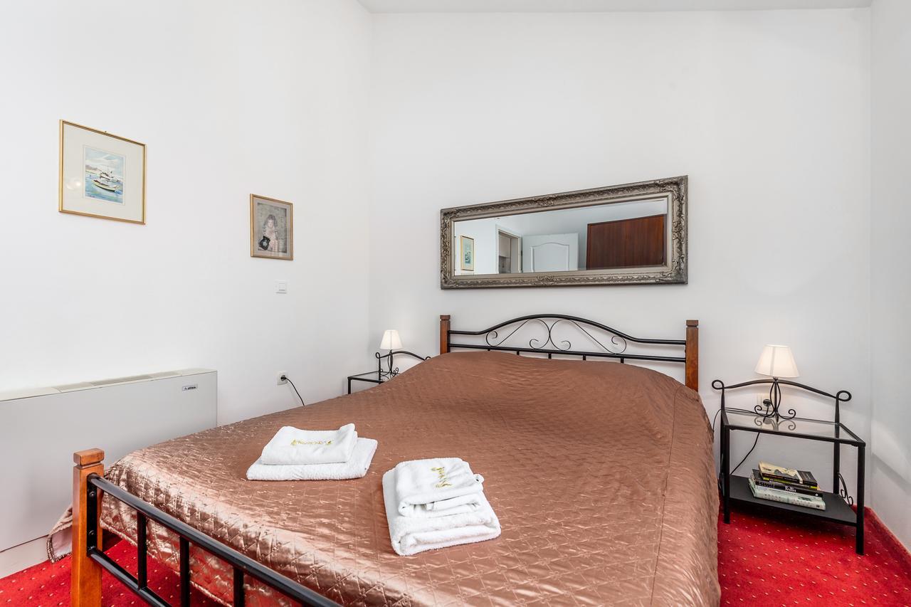 רייקה Apartments Villa Nora מראה חיצוני תמונה